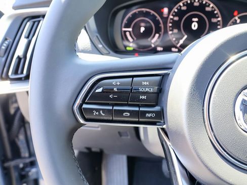 Used 2025 MAZDA CX-70 Plug-In Hybrid w/ Premium Pkg AWD/4WD image 19