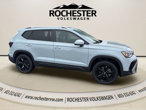 New 2026 Volkswagen Taos SEL AWD/4WD image 10