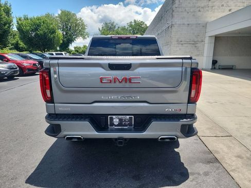 Certified 2023 GMC Sierra 1500 AT4 w/ AT4 Premium Package AWD/4WD image 7