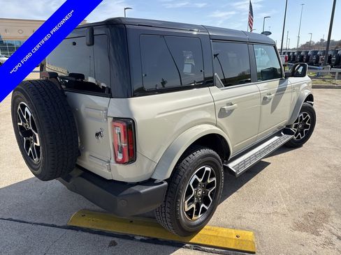 Used 2025 Ford Bronco Outer Banks image 11
