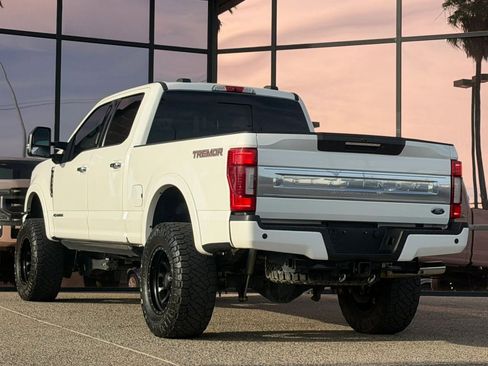 Used 2022 Ford F250 Platinum w/ Tremor Off-Road Package AWD/4WD image 11