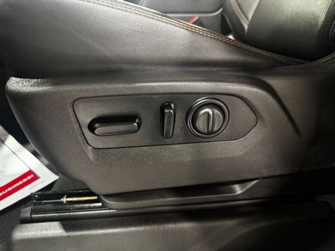 Used 2021 GMC Sierra 1500 AT4 image 19