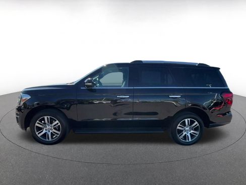 Used 2024 Ford Expedition Limited AWD/4WD image 9