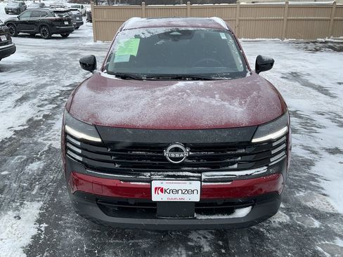 New 2026 Nissan Kicks SV w/ SV Premium Package image 2