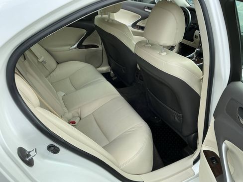 Used 2011 Lexus IS 250 AWD w/ Premium Pkg Value Edition image 34