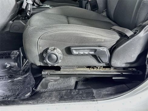Used 2023 Jeep Gladiator Overland AWD/4WD image 21