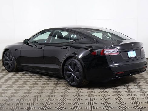 Used 2022 Tesla Model S image 12