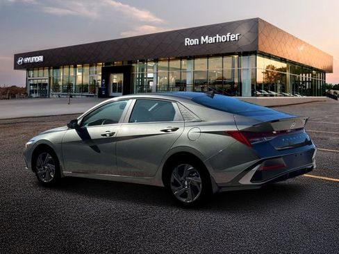 New 2026 Hyundai Elantra SEL Sport w/ Cargo Package image 4