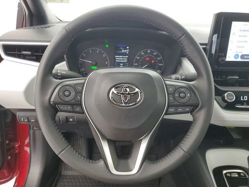 Used 2024 Toyota Corolla SE w/ SE Package image 23