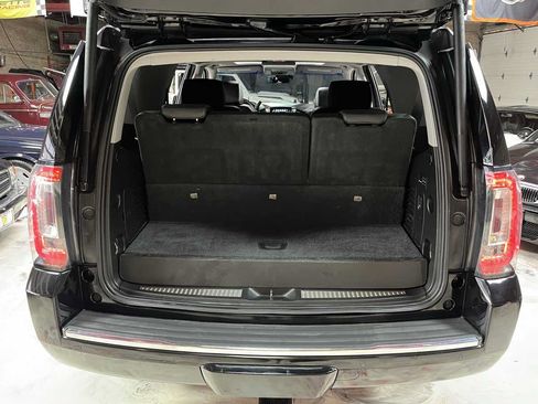Used 2019 GMC Yukon Denali AWD/4WD image 29