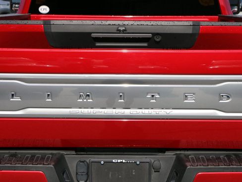 Used 2022 Ford F350 Limited AWD/4WD image 5