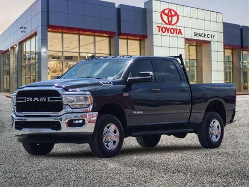 Used 2021 RAM 2500 Tradesman AWD/4WD image 2