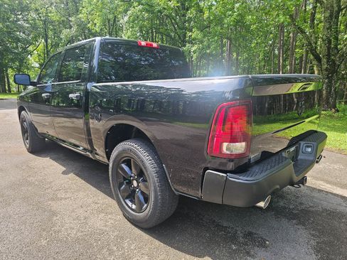 Used 2014 RAM 1500 Express w/ Black Ram 1500 Express Group AWD/4WD image 8