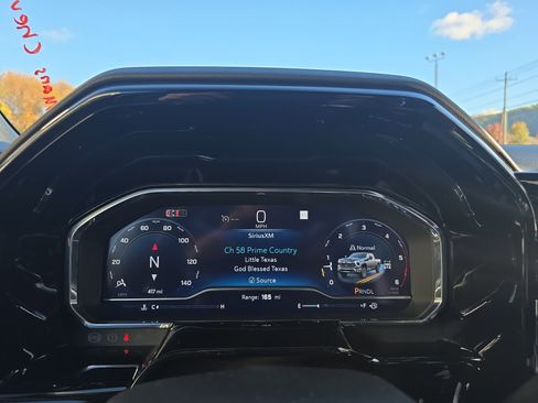 Used 2025 Chevrolet Silverado 2500 LTZ w/ Snow Plow Prep/Camper Package image 24