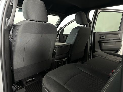 New 2026 RAM 2500 Tradesman AWD/4WD image 25