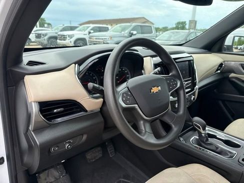 Used 2023 Chevrolet Traverse LS w/ Safety Package AWD/4WD image 14