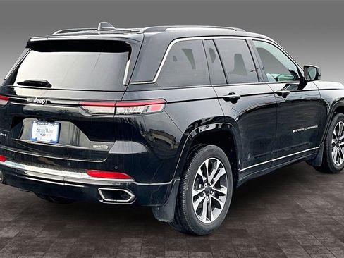 Used 2023 Jeep Grand Cherokee Overland w/ MOPAR Finishing Package image 28