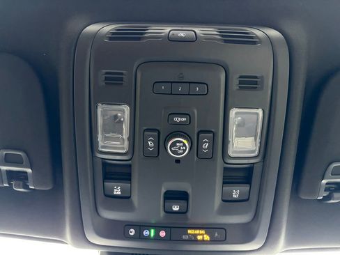 Used 2021 Cadillac Escalade ESV Sport w/ Driver Assist Tech Package image 46