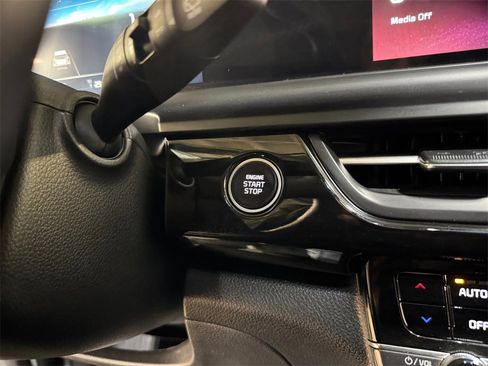 Certified 2024 Kia Seltos S image 28