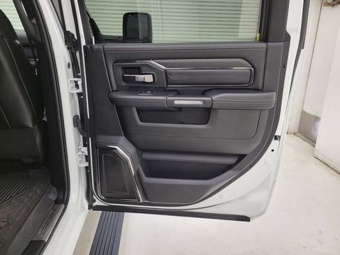 Used 2024 RAM 3500 Limited image 51