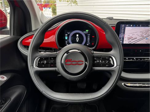 Used 2024 FIAT 500 e (RED) FWD image 19