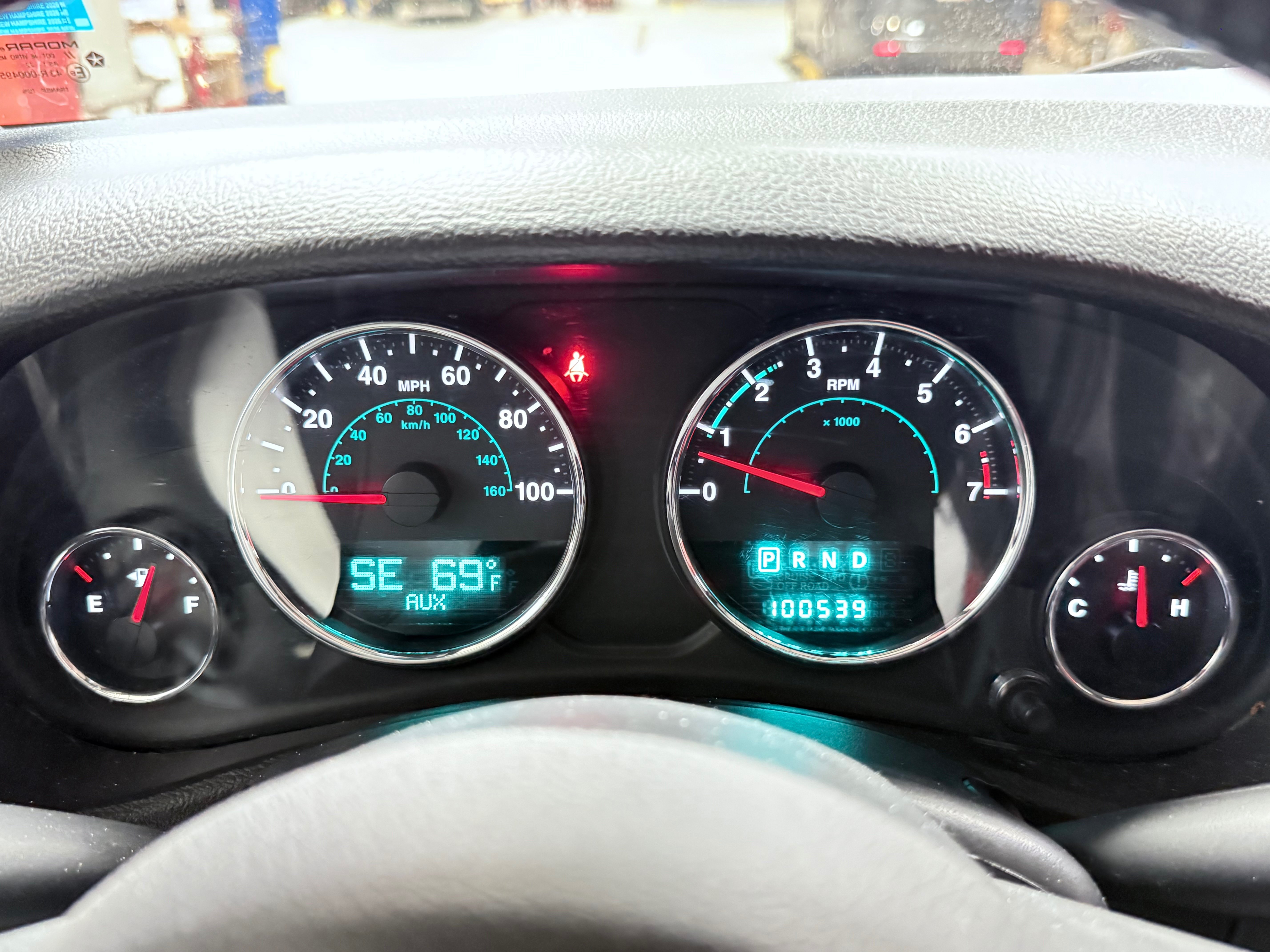 Used 2014 Jeep Wrangler Unlimited Sport w/ Quick Order Package 24S AWD/4WD image 19