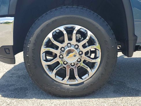 New 2026 Chevrolet Silverado 3500 LTZ w/ LTZ Premium Package AWD/4WD image 32