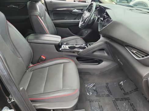 Used 2023 Buick Envision Essence w/ Sport Touring Package FWD image 19