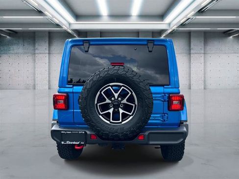 Used 2026 Jeep Wrangler Unlimited Rubicon AWD/4WD image 5