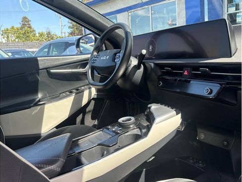 Used 2022 Kia EV6 GT-Line w/ GT-Line Suede Seat Package AWD/4WD image 6