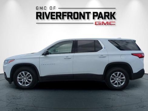 Used 2020 Chevrolet Traverse LS AWD/4WD image 6