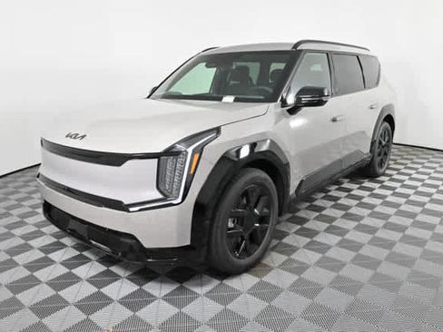 New 2026 Kia EV9 Land image 2