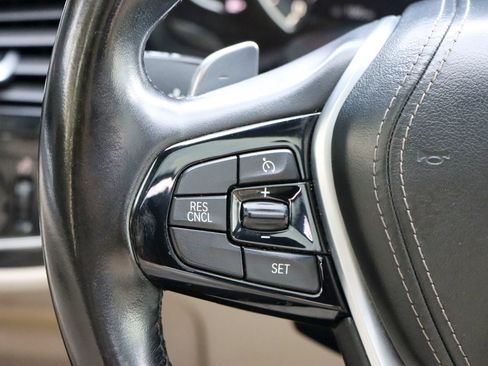 Used 2017 BMW 540i xDrive AWD/4WD image 29