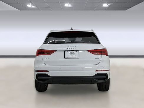 Used 2025 Audi Q3 2.0T Premium w/ Convenience Package AWD/4WD image 10