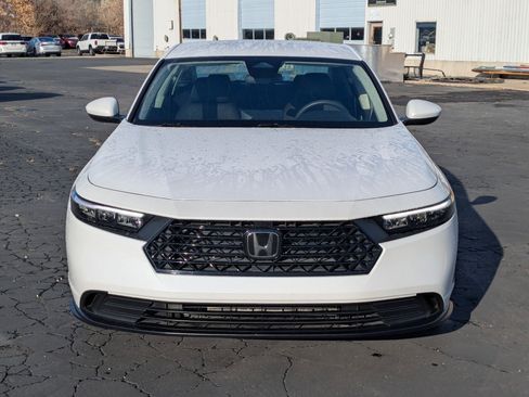 Certified 2023 Honda Accord LX image 11