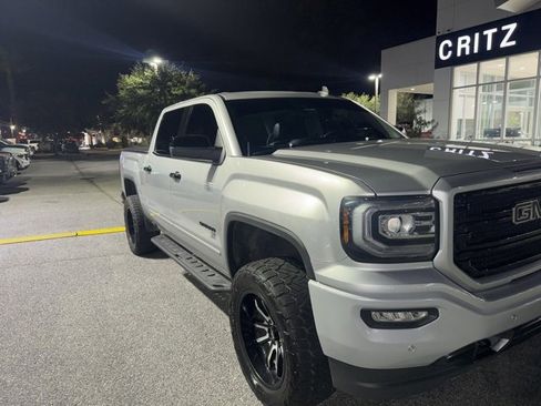 Used 2018 GMC Sierra 1500 SLT image 3