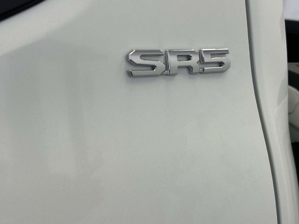 Used 2026 Toyota Tacoma SR5 RWD image 9