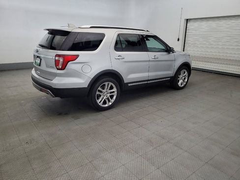 Used 2016 Ford Explorer Limited w/ Equipment Group 301A AWD/4WD image 10
