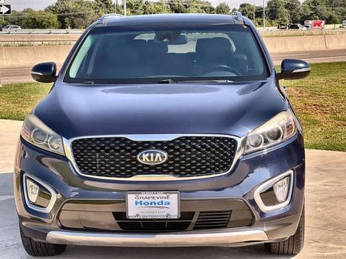 Used 2018 Kia Sorento EX w/ EX Advanced Touring Package FWD image 7