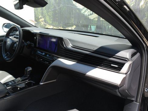 Used 2025 Toyota Camry SE w/ Multimedia Upgrade Package AWD/4WD image 25