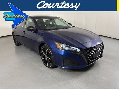 Used 2024 Nissan Altima 2.5 SR