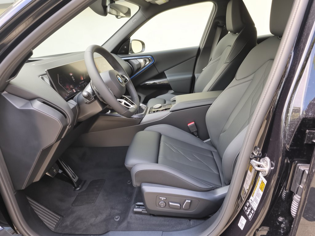 Used 2026 BMW X3 xDrive30i w/ Premium Package AWD/4WD image 5