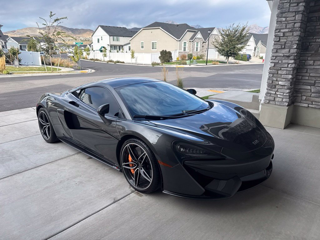 Used 2016 McLaren 570S Coupe RWD image 3