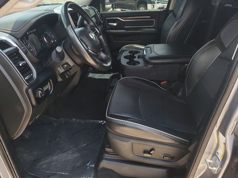 Used 2024 RAM 2500 Laramie image 25