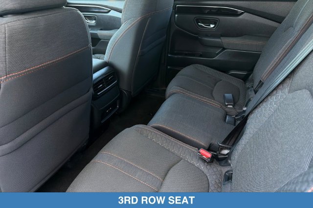 Certified 2025 Honda Pilot Sport image 14