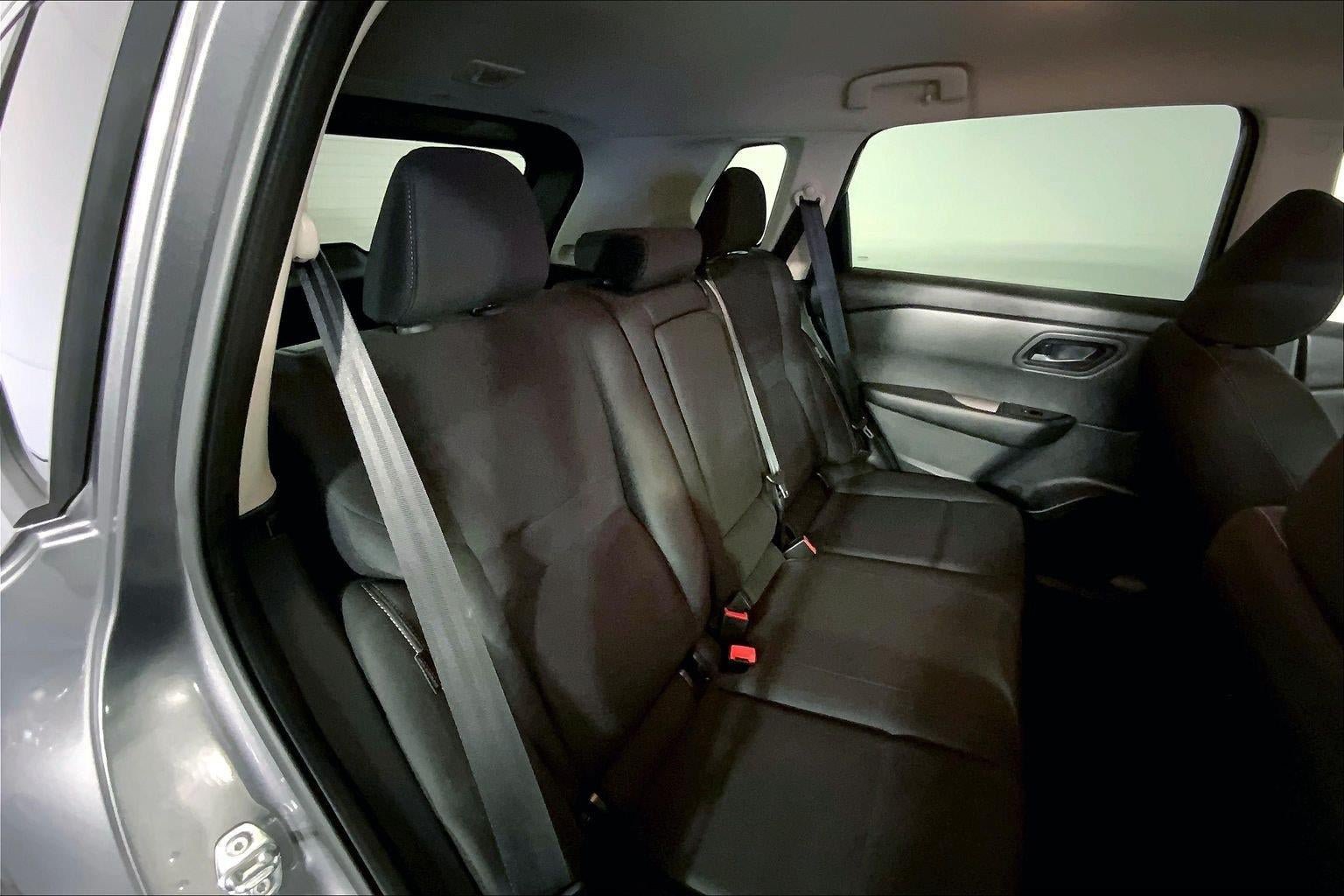 Used 2026 Nissan Rogue S AWD/4WD image 21