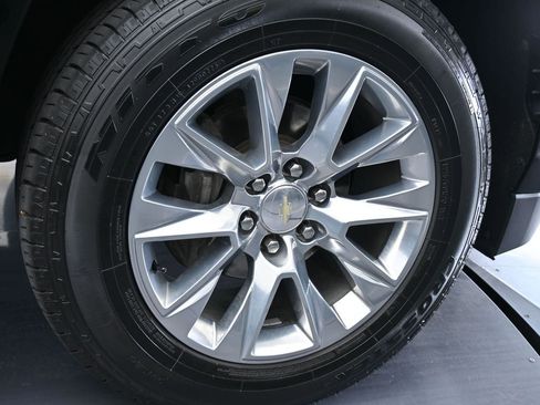 Used 2021 Chevrolet Tahoe Premier w/ Premium Package image 55