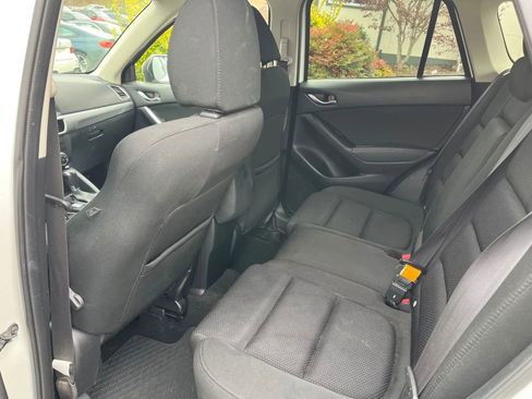 Used 2016 MAZDA CX-5 Touring image 9