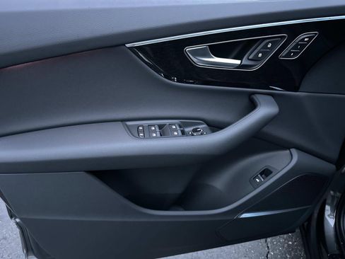 New 2026 Audi Q7 2.0T Premium image 11