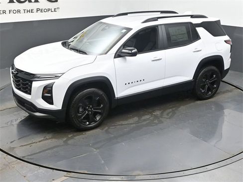 New 2026 Chevrolet Equinox LT w/ Convenience Package II image 22